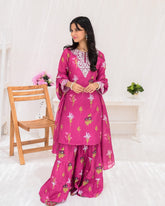 "Elegant Sharara Patch Embroidered Suit 2-Piece Set for Festive Occasions"