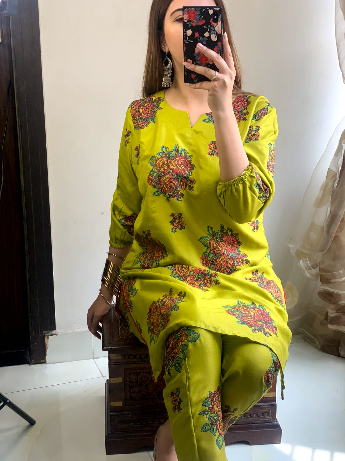 New Gulaab Print Dress – Chic Floral Pattern for Every Occasion