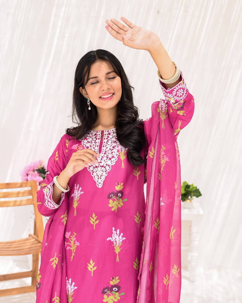 "Elegant Sharara Patch Embroidered Suit 2-Piece Set for Festive Occasions"