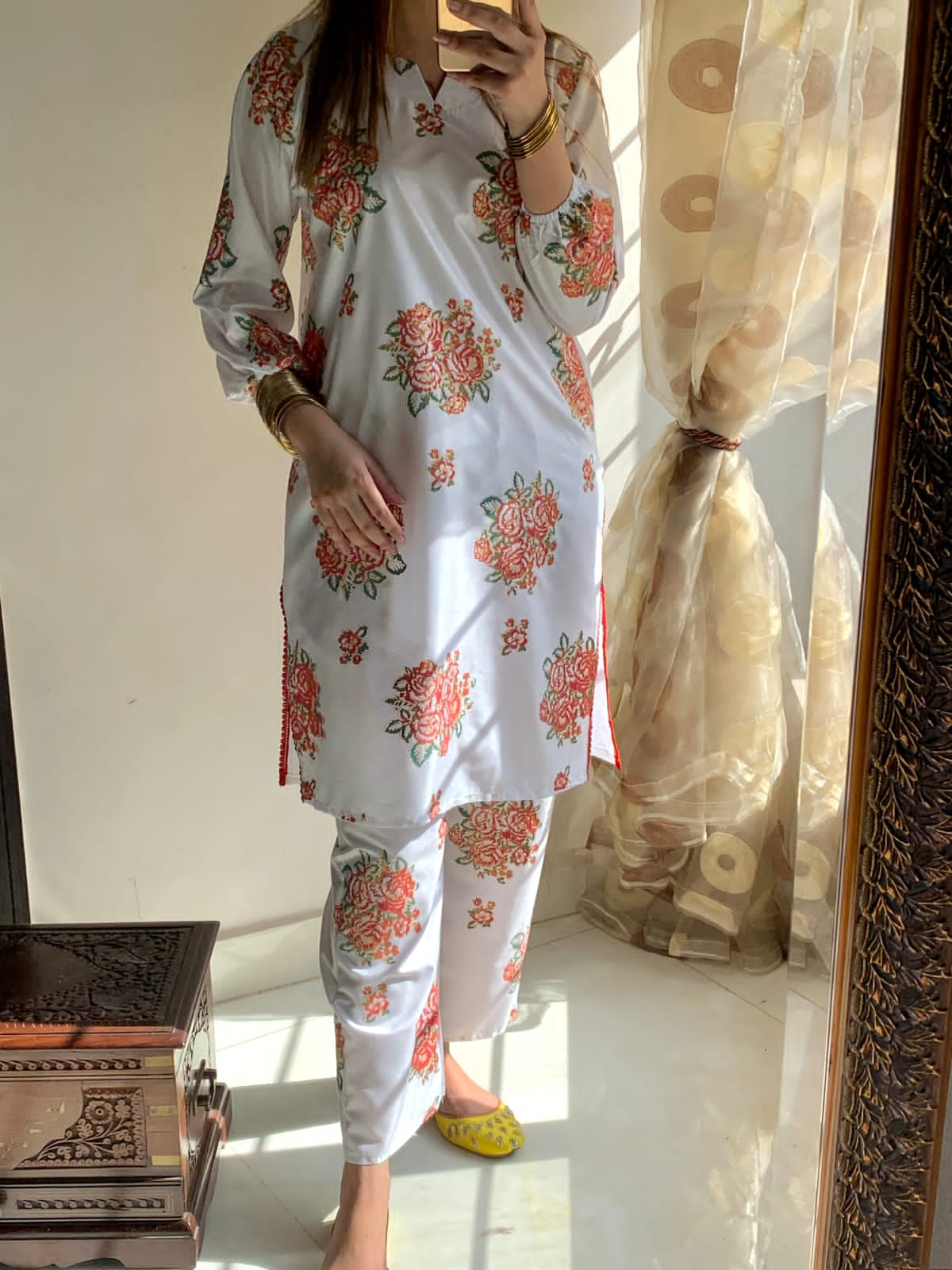 New Gulaab Print Dress – Chic Floral Pattern for Every Occasion